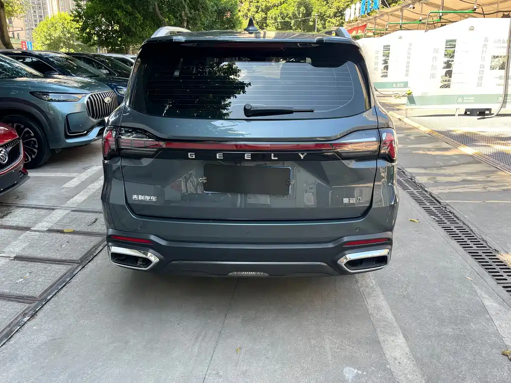 Geely Haoyue L — миниатюра 5