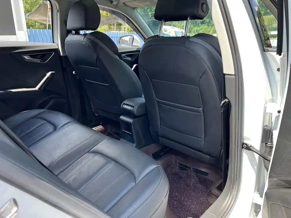 Audi Q2L — миниатюра 13