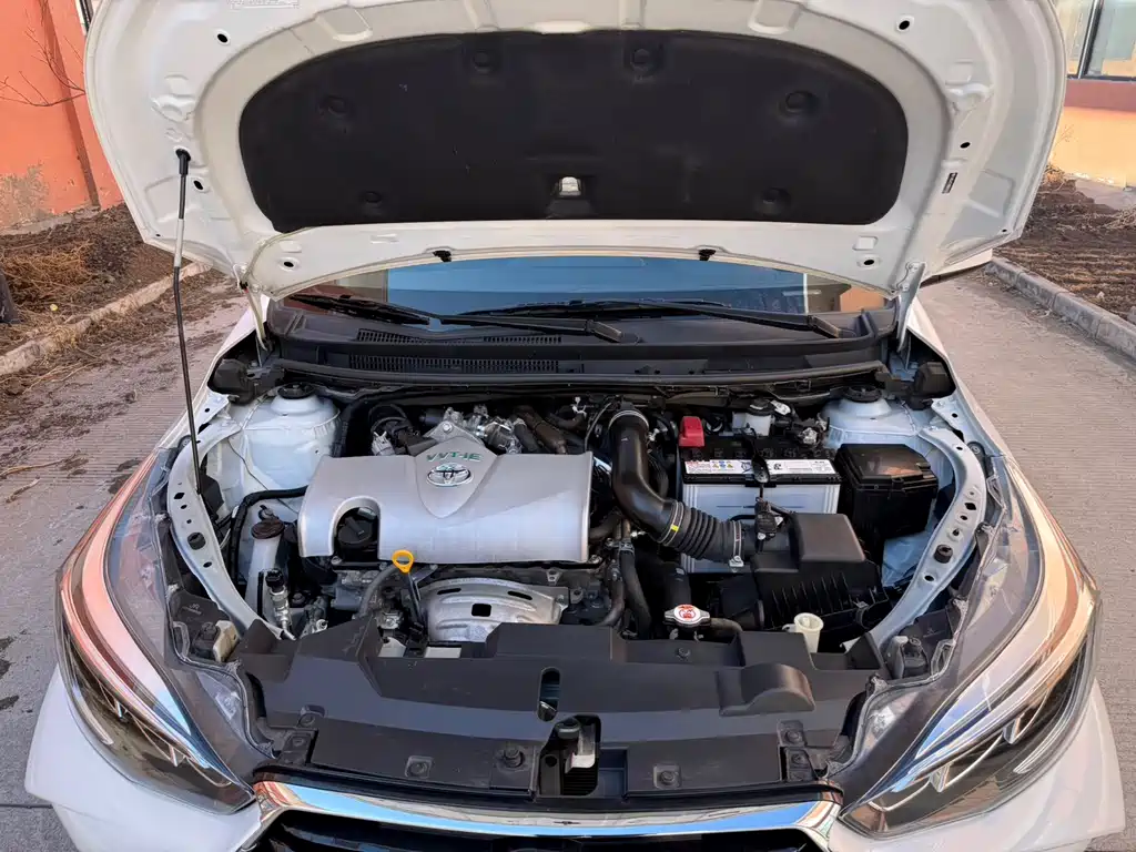 TOYOTA YARIS L ZHIXUAN