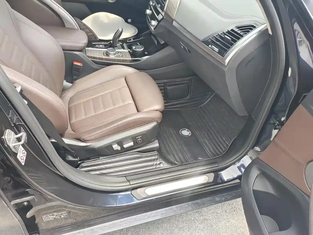 BMW X3 — миниатюра 6