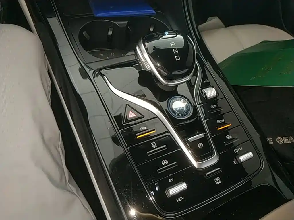 BYD Qin PLUS — миниатюра 14