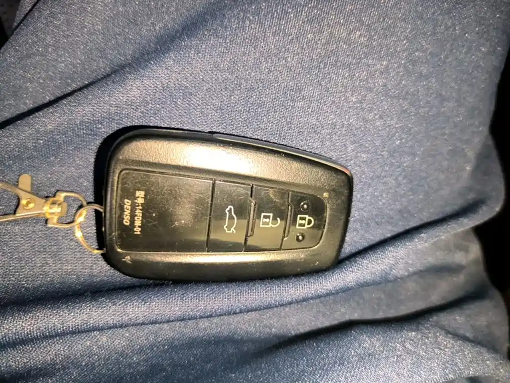 Toyota Avalon — миниатюра 9