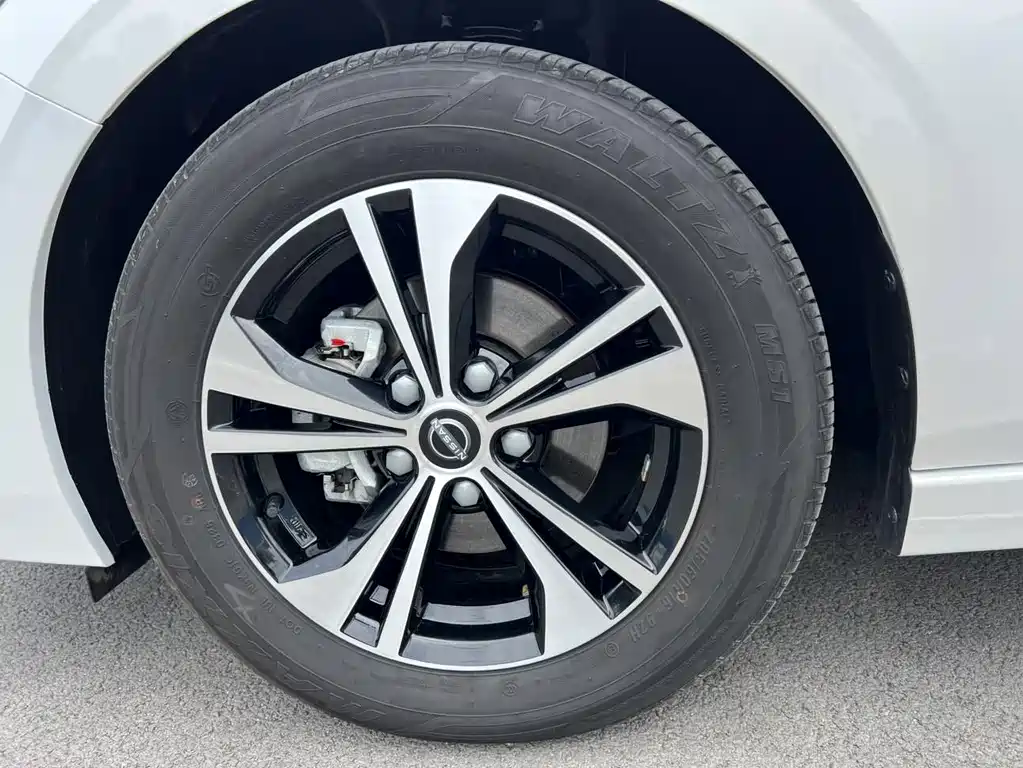 Nissan Sylphy — миниатюра 5
