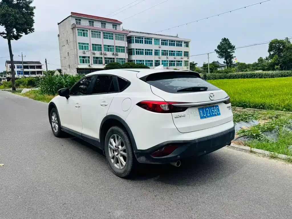 Mazda CX-4 2016 2.0L AT