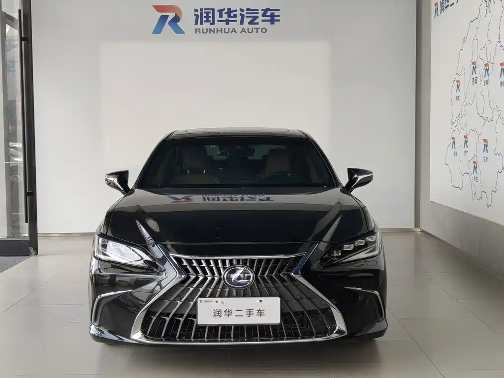Lexus ES — миниатюра 2