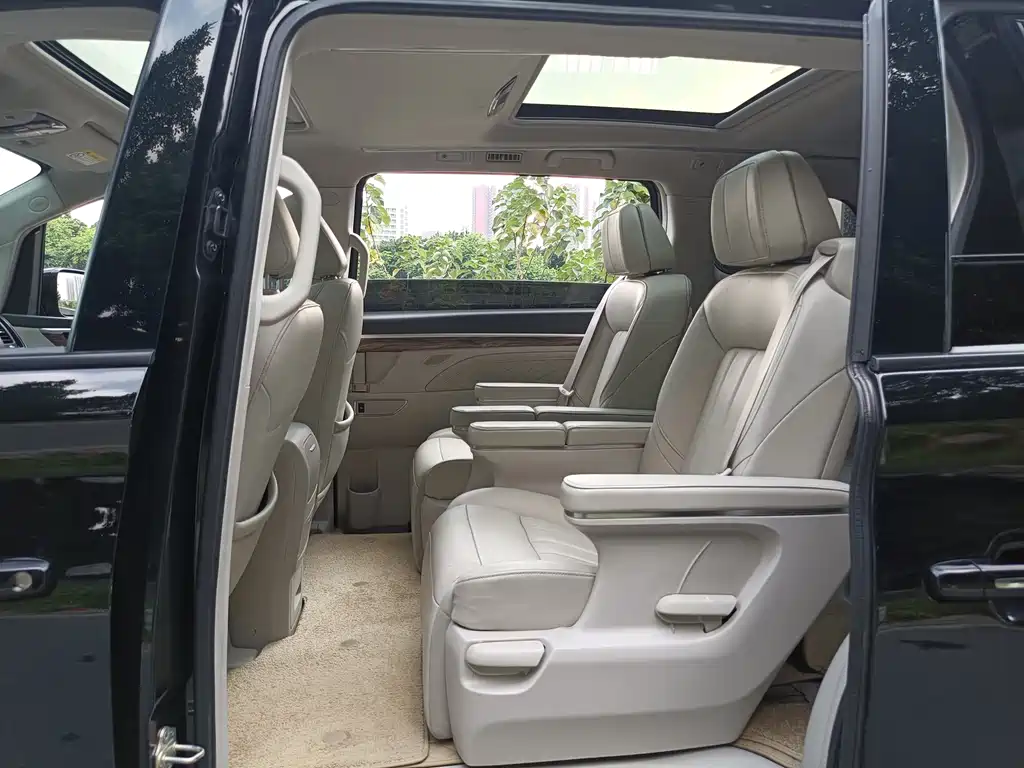 GAC Motor Trumpchi M8 — миниатюра 10