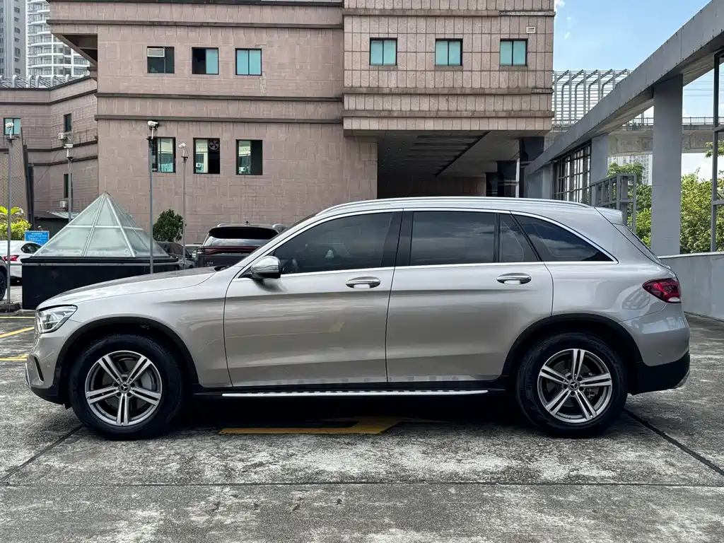 Mercedes-Benz GLC — миниатюра 31