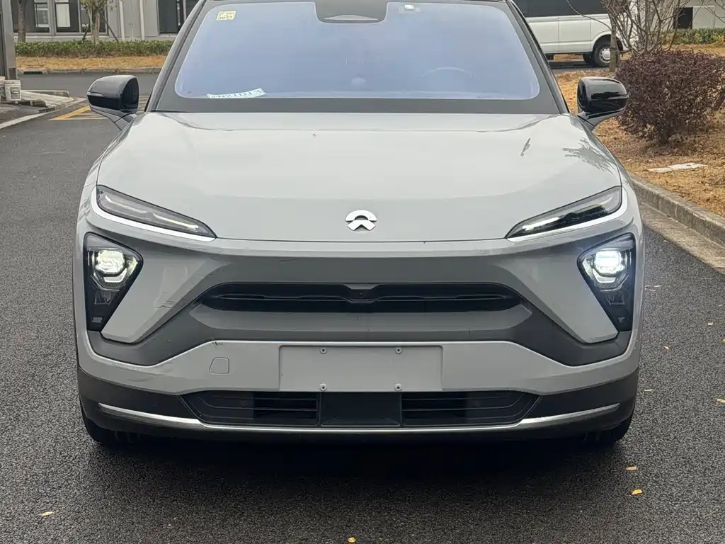 NIO NIO ES6