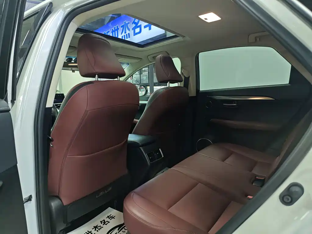 Lexus NX — миниатюра 5