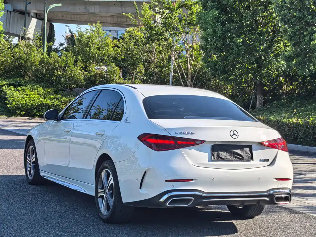 Mercedes-Benz C-Class — миниатюра 4