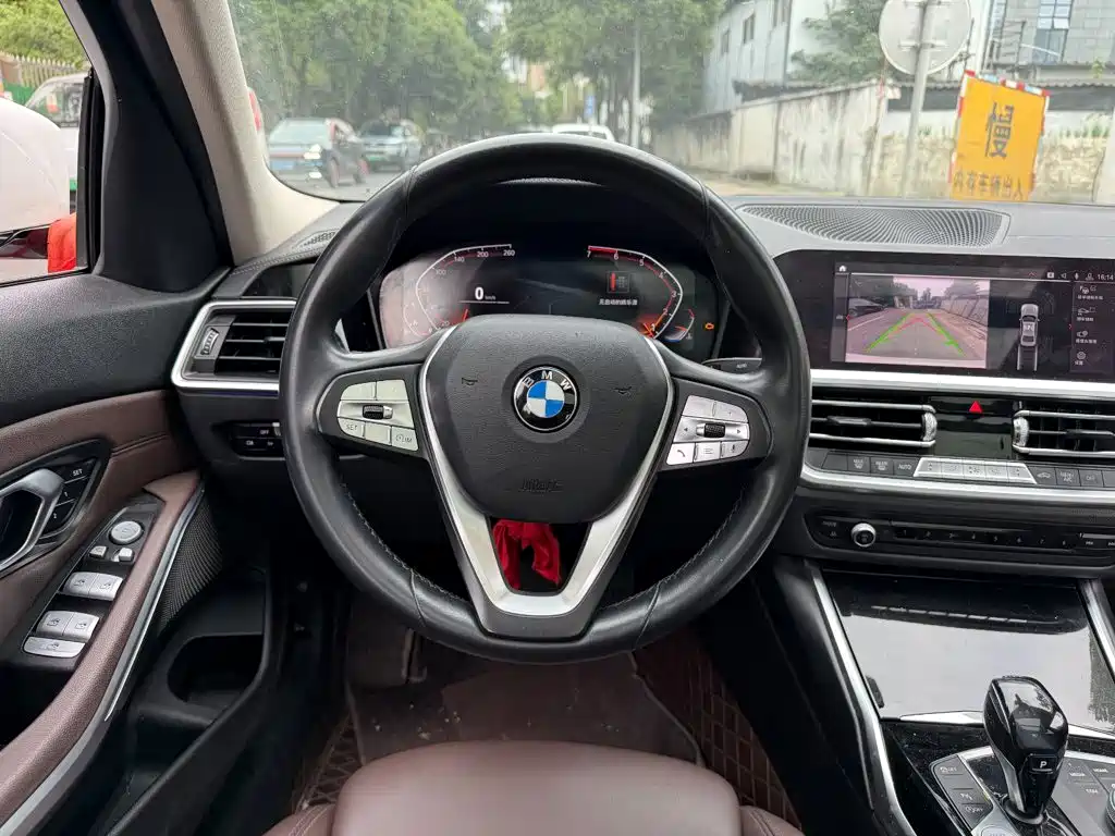 BMW 3 Series — миниатюра 14