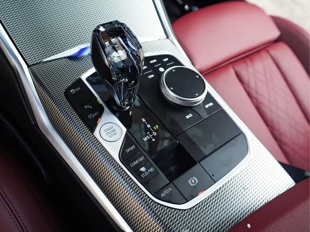 BMW 3 Series — миниатюра 13