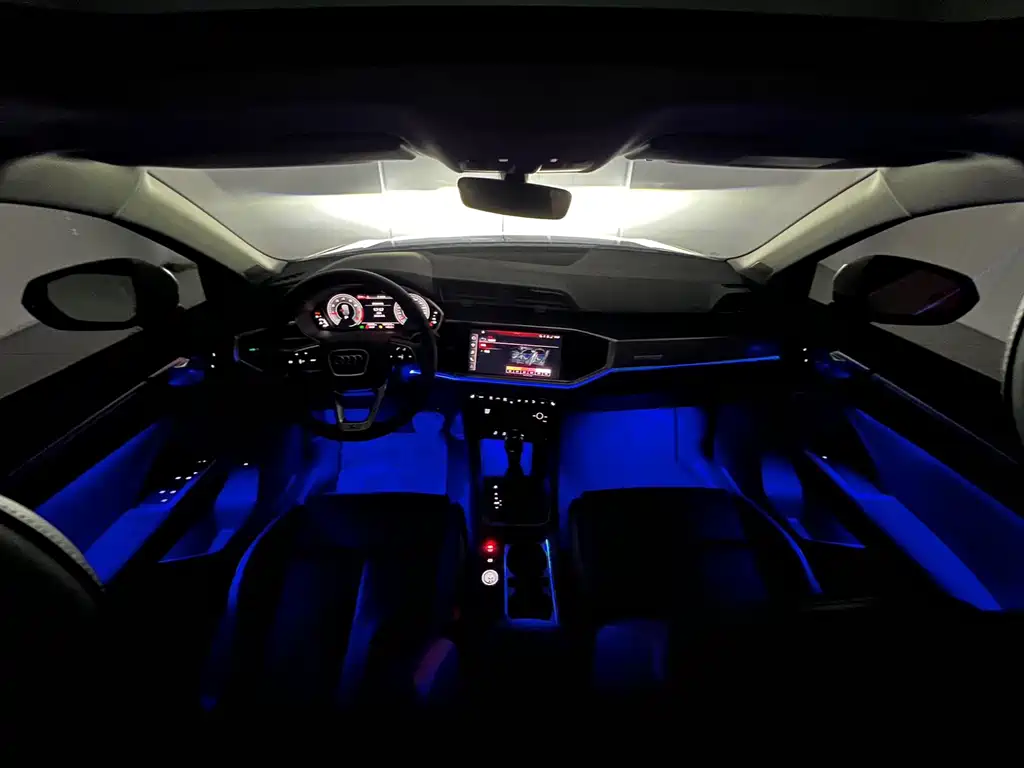 Audi Q3 Sportback — миниатюра 9