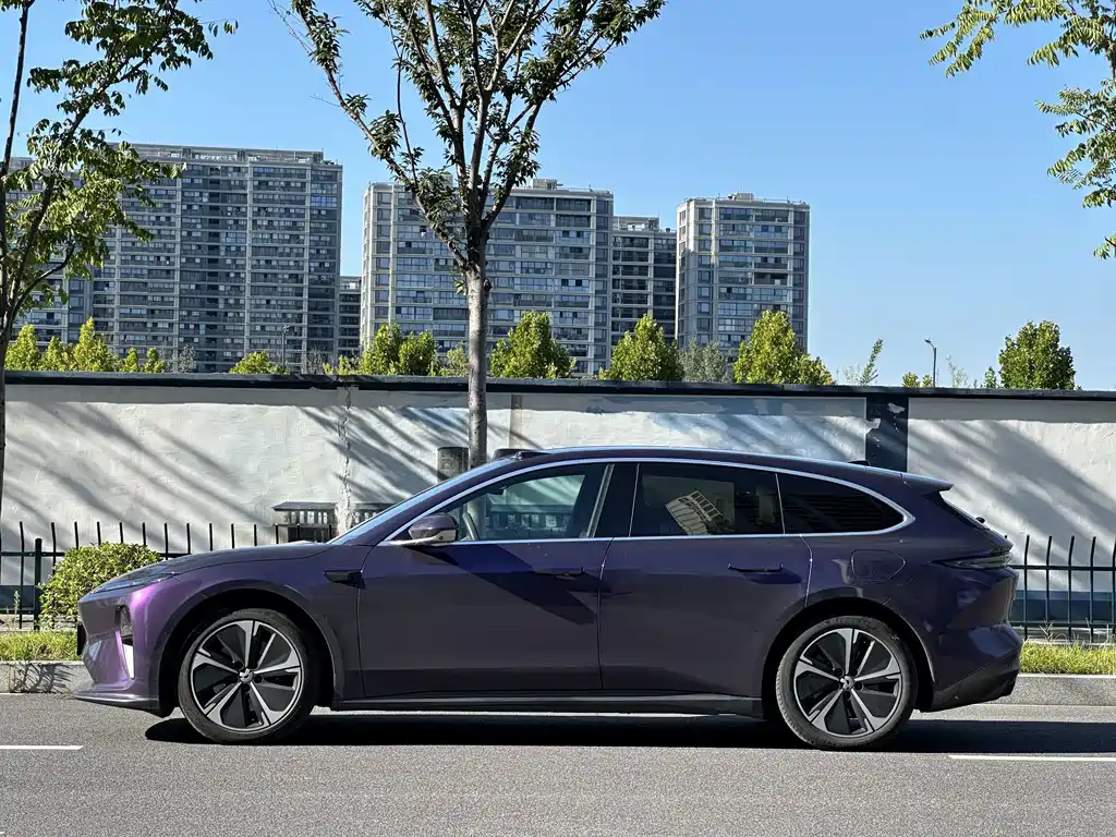 NIO ET5T — миниатюра 4