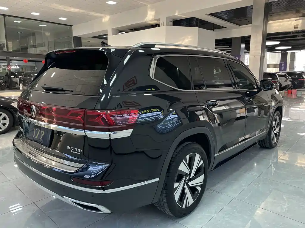 Volkswagen Teramont — миниатюра 7