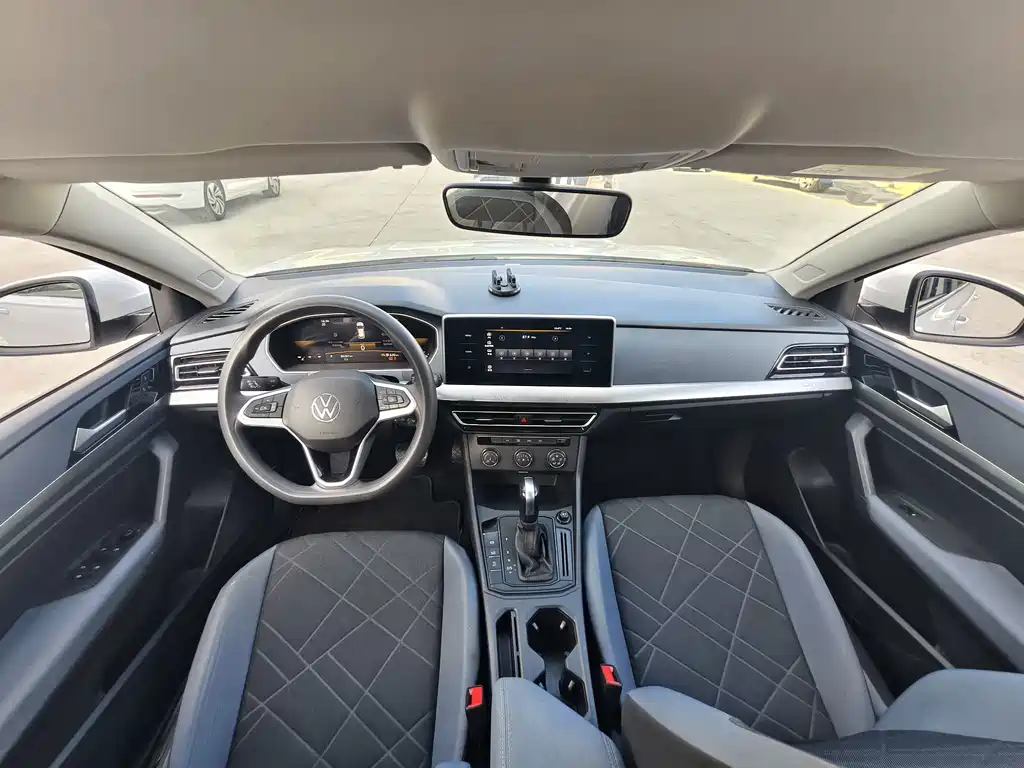 Volkswagen Lavida — миниатюра 13