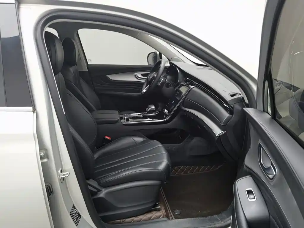Roewe RX5 MAX — миниатюра 23