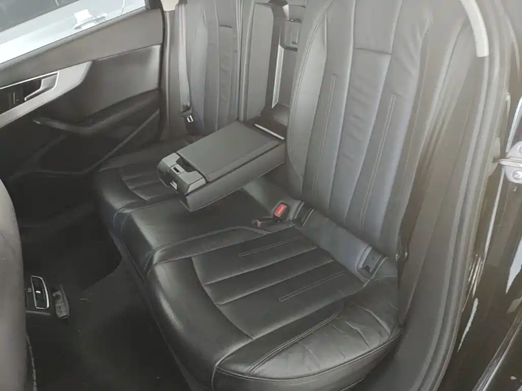 Audi A4L — миниатюра 17