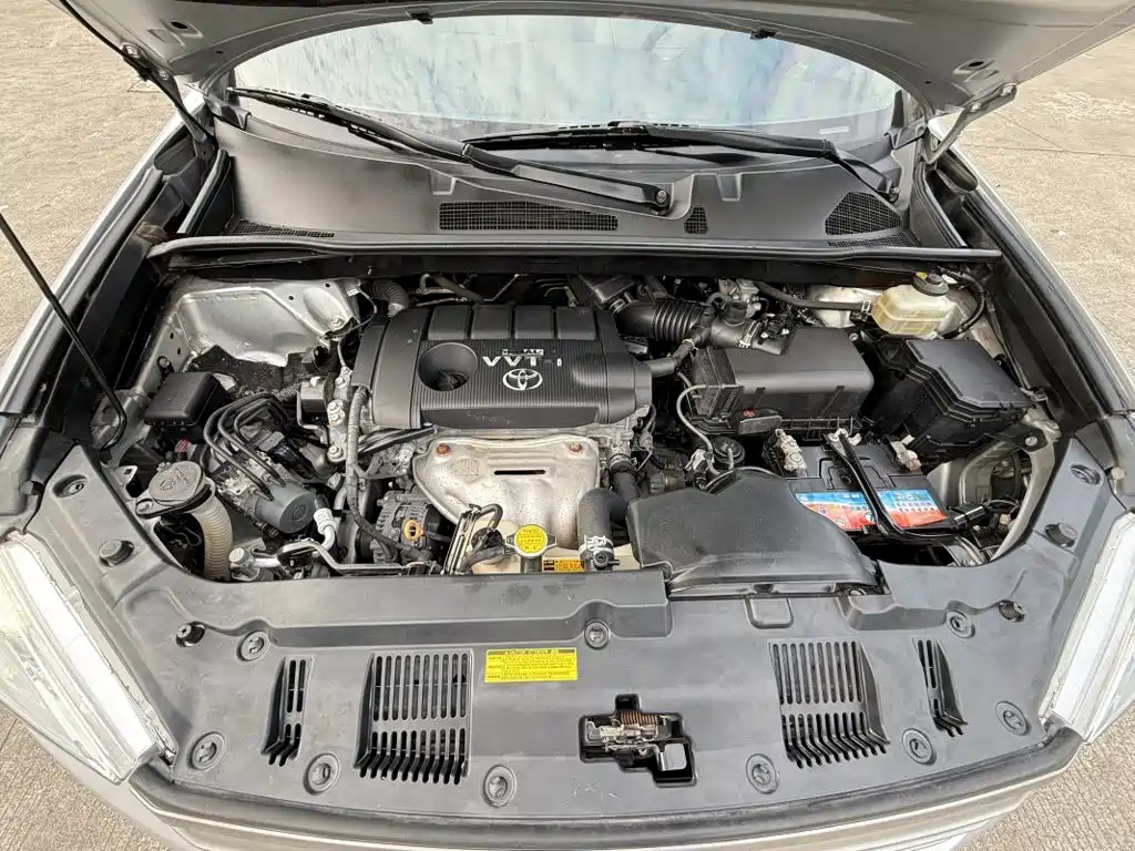 Toyota Highlander — миниатюра 17