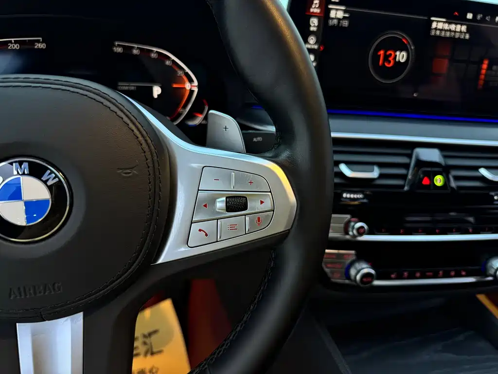 BMW 5 Series — миниатюра 18