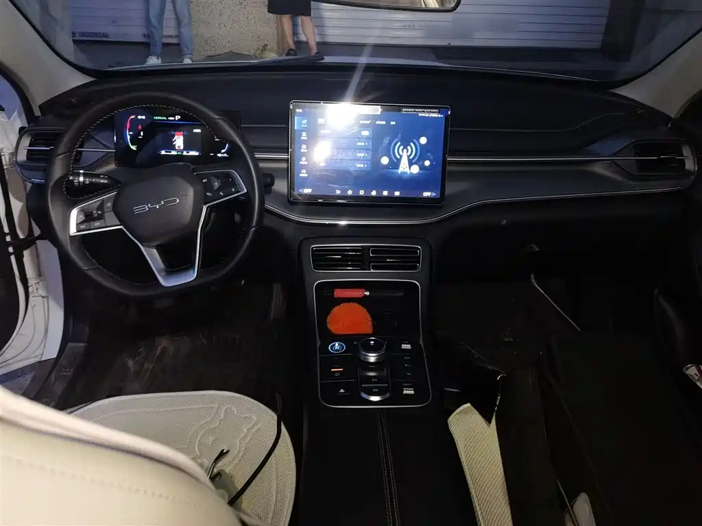 BYD Destroyer 05 2024 DM-i 55KM Luxury