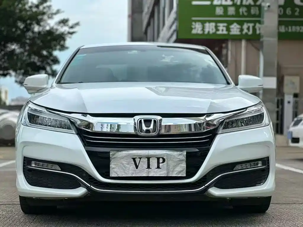 Honda Accord — миниатюра 2