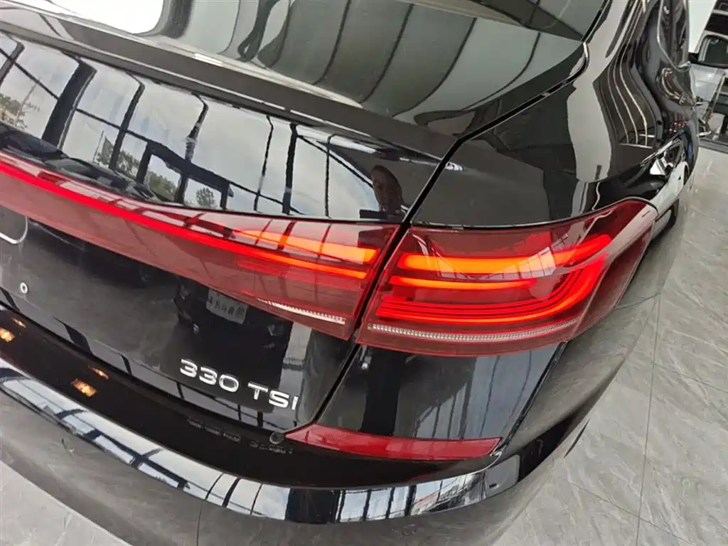 Volkswagen Passat 2023 330TSI Elite