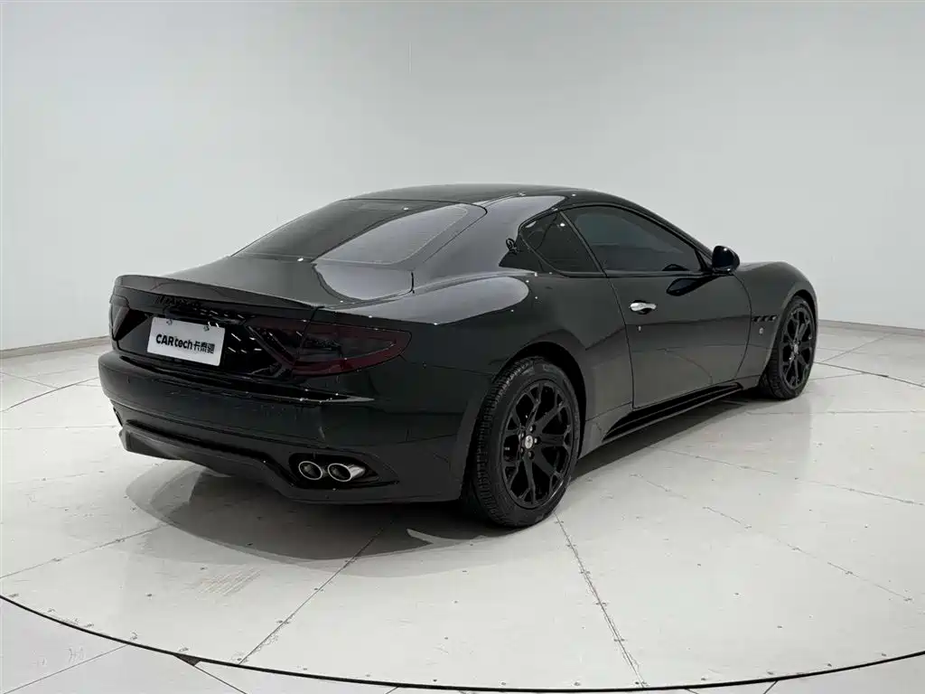 Maserati GranTurismo 2007 4.2L Standard