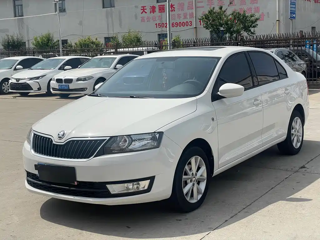 Купить Skoda Rapid