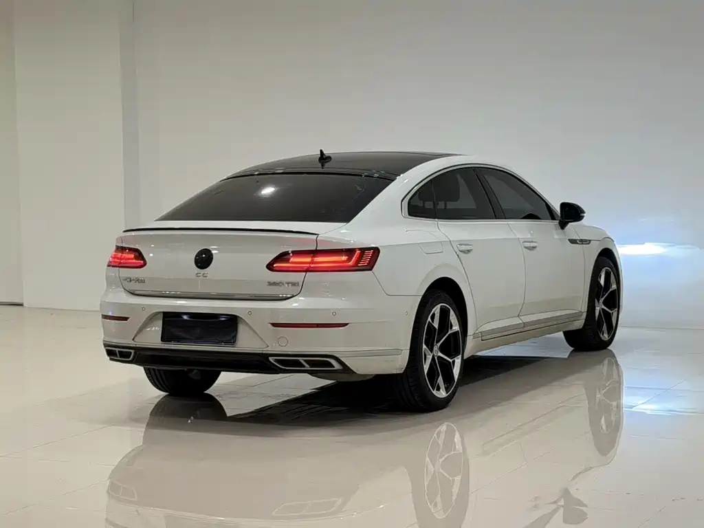 Volkswagen CC — миниатюра 13