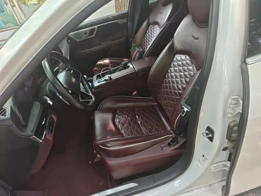 Cadillac CT6 — миниатюра 8