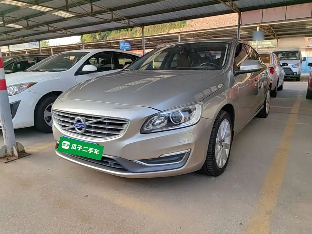 Volvo S60