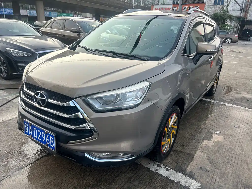 JAC Refine S3