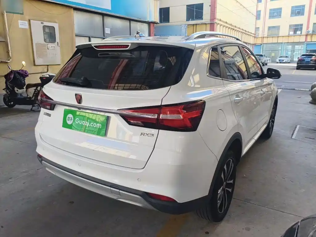 Roewe RX3 — миниатюра 7