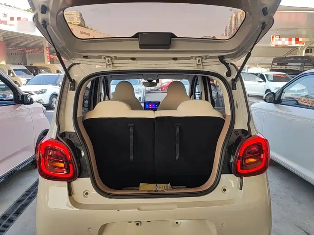 Wuling MINIEV — миниатюра 19