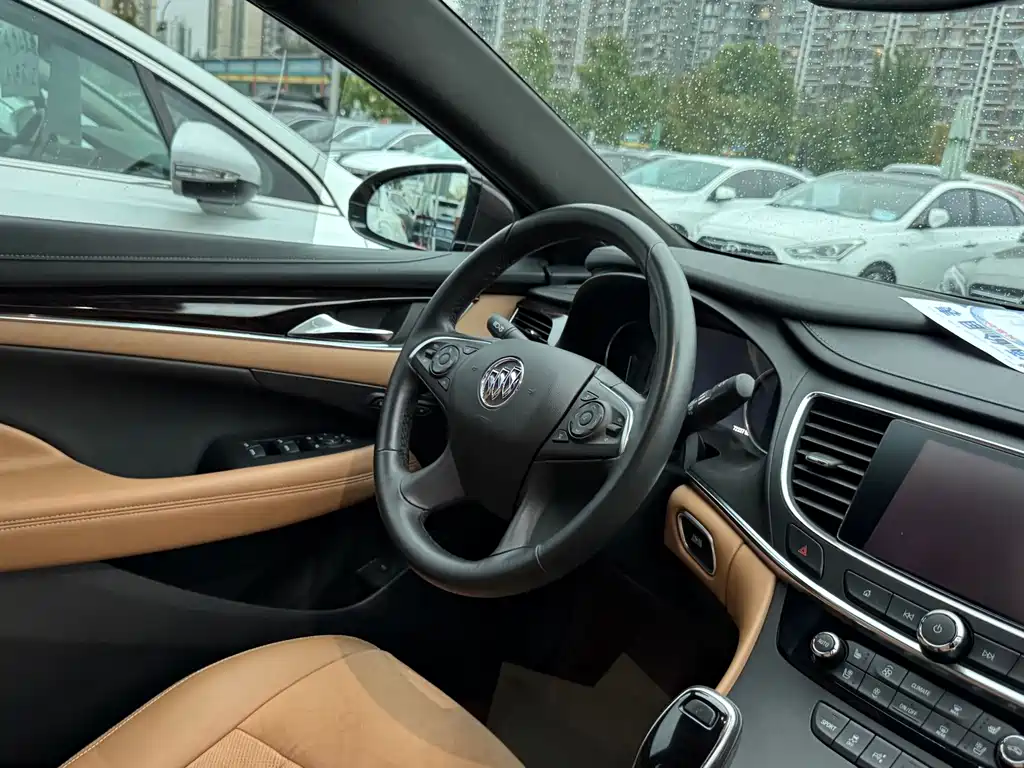 Buick LaCrosse — миниатюра 14