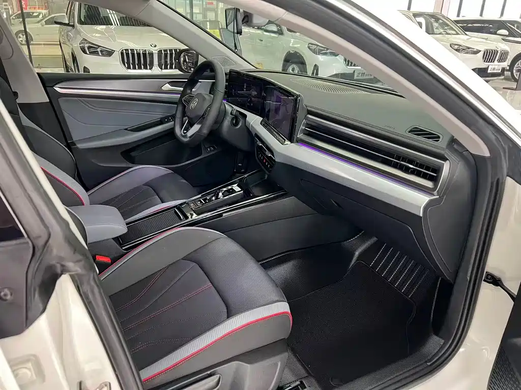 Volkswagen Lamando — миниатюра 7