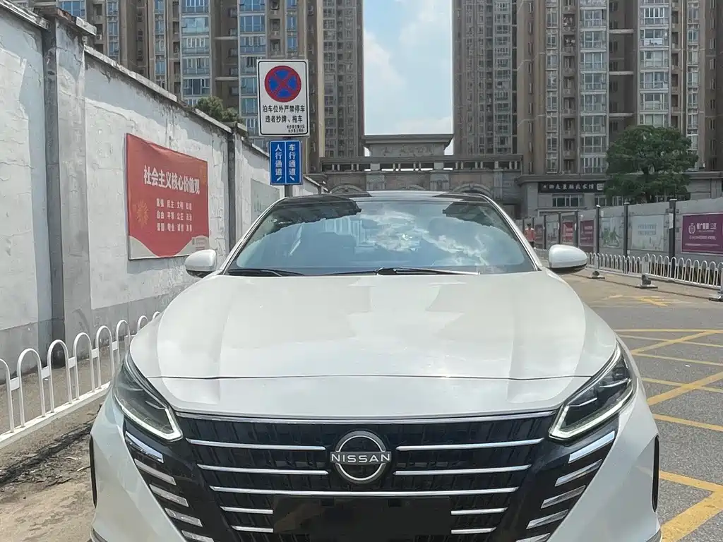 Nissan Teana — миниатюра 2