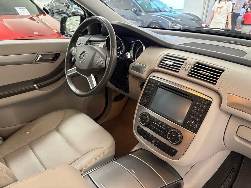 Mercedes-Benz R-Class — миниатюра 14