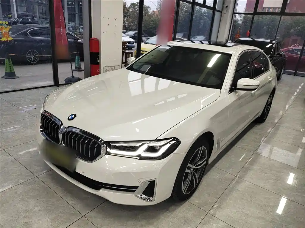 BMW 5 Series 2023