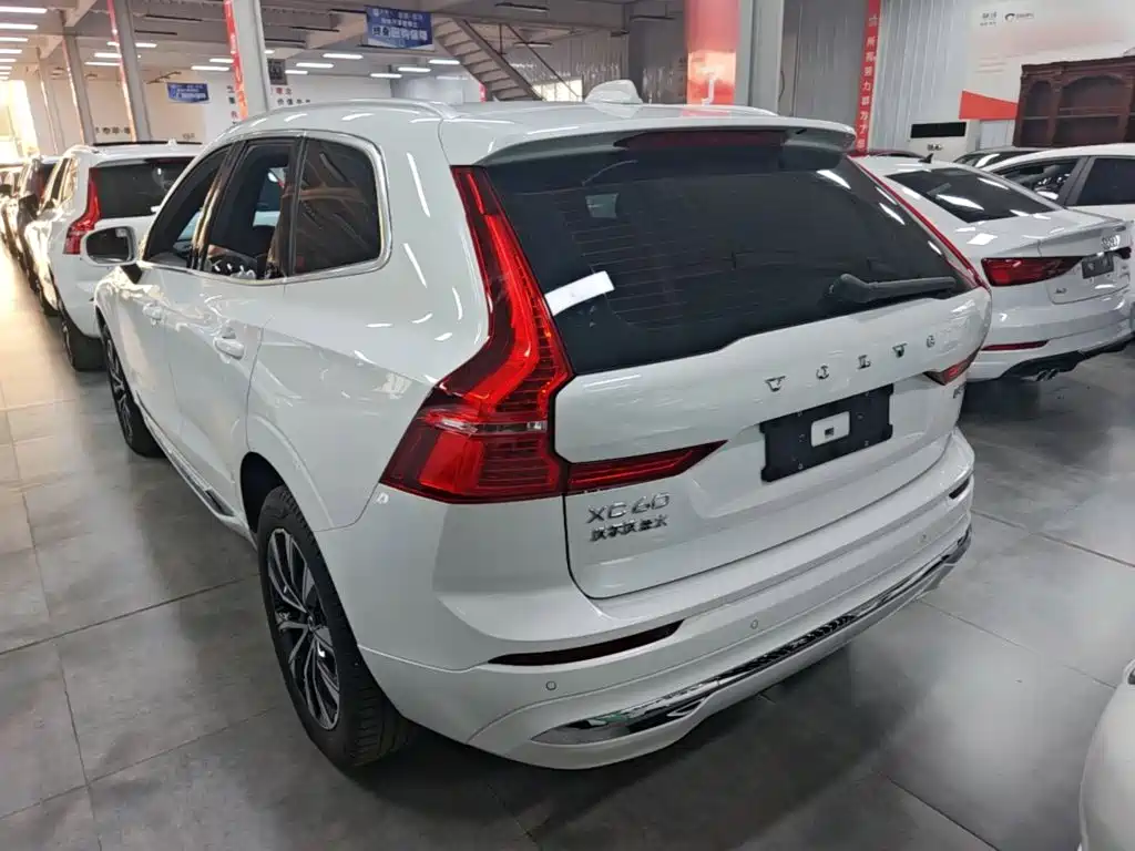 Volvo XC60 — миниатюра 5