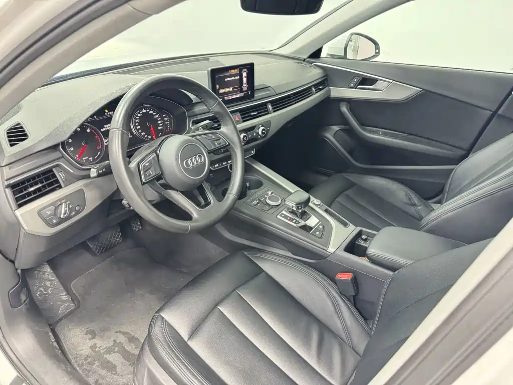 Audi A4L — миниатюра 12