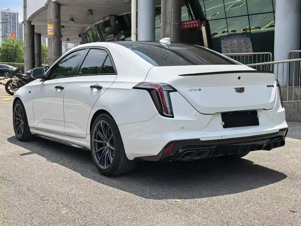 Cadillac CT4 28T Elite Type, фото 6