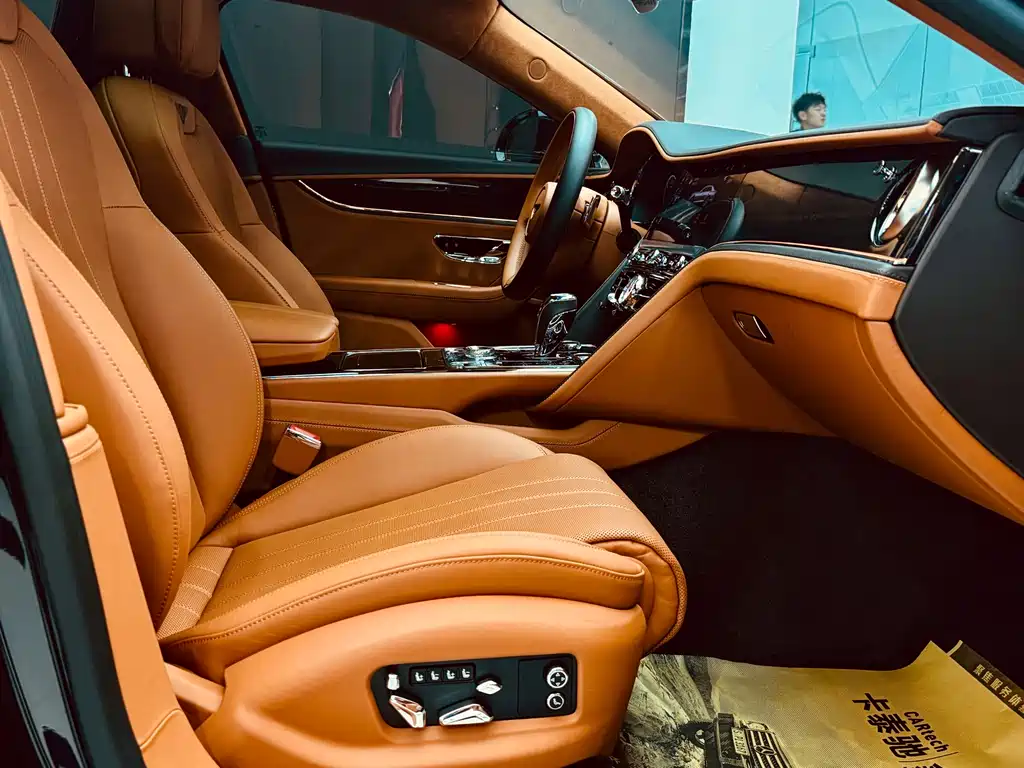 BENTLEY FLYING SPUR PLUG IN HYBRID