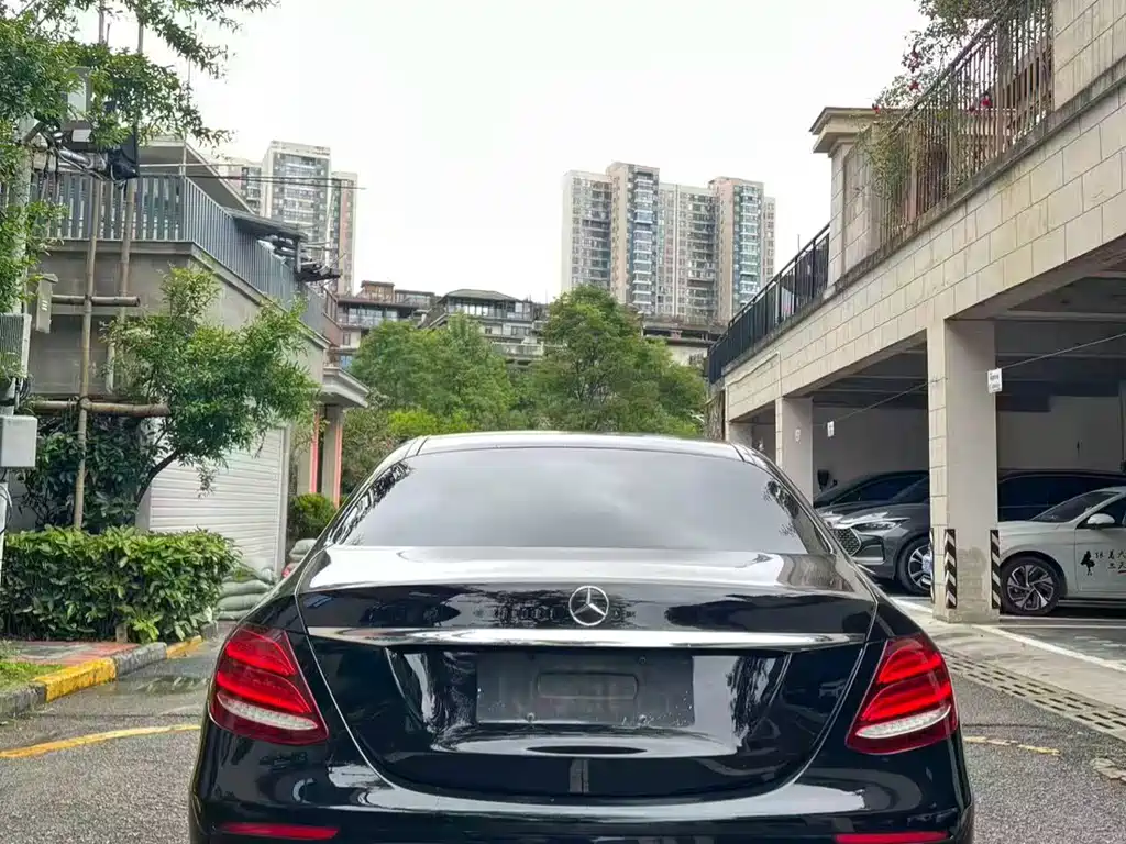 Mercedes-Benz E-Class E 2016 E 300 L Luxury