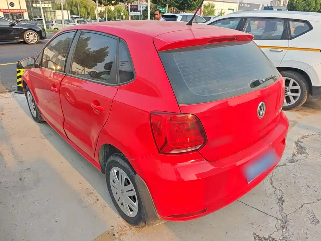 Volkswagen Polo — миниатюра 5