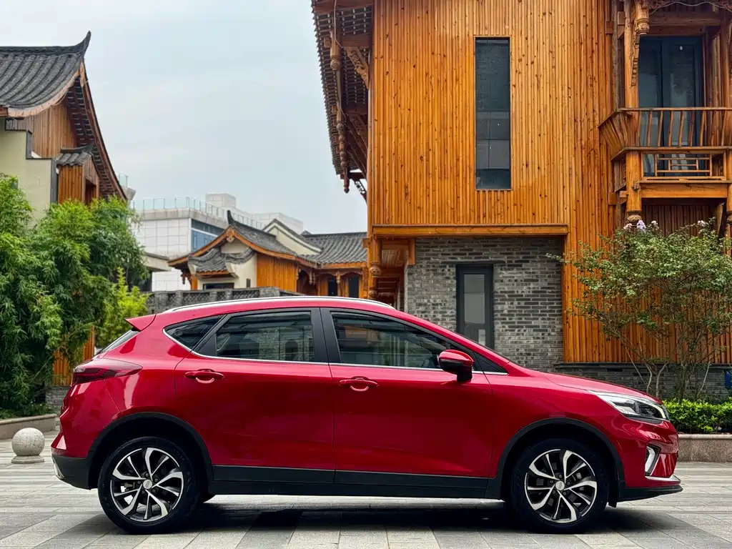 Geely Emgrand GS — миниатюра 5