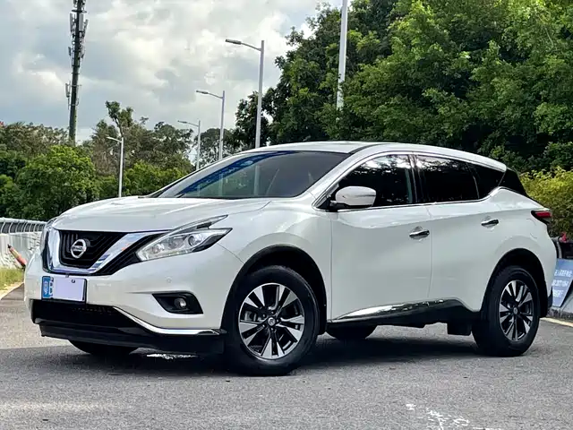 NISSAN LOULAN 2016