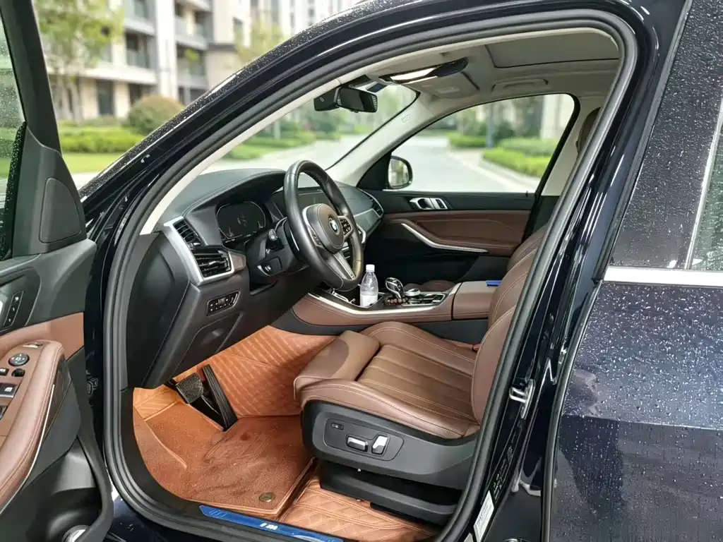 BMW X5 (Import) — миниатюра 4