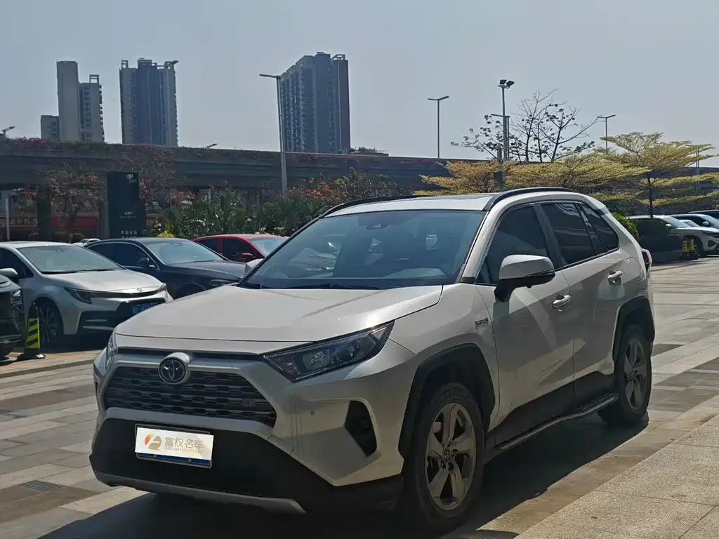 TOYOTA RAV4 RONGFANG